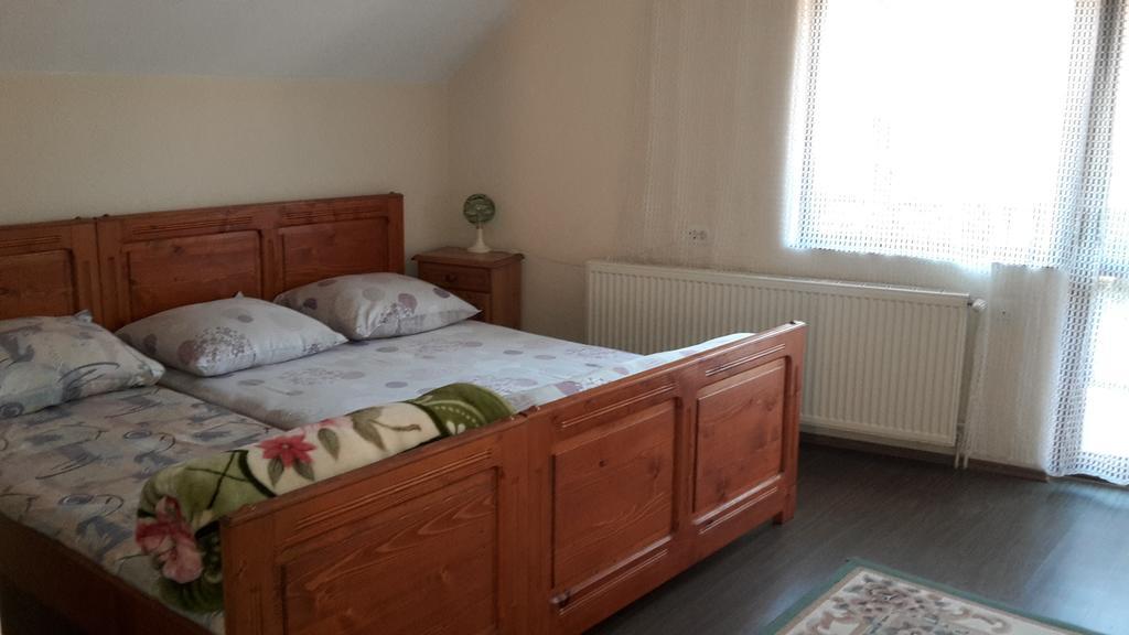 Pensiunea Beltina Rasinari Room photo